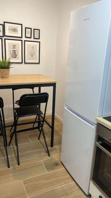 Boutique Apartment Ave Centro Lleida Ngoại thất bức ảnh